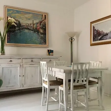 Ca' Allegra Apartment